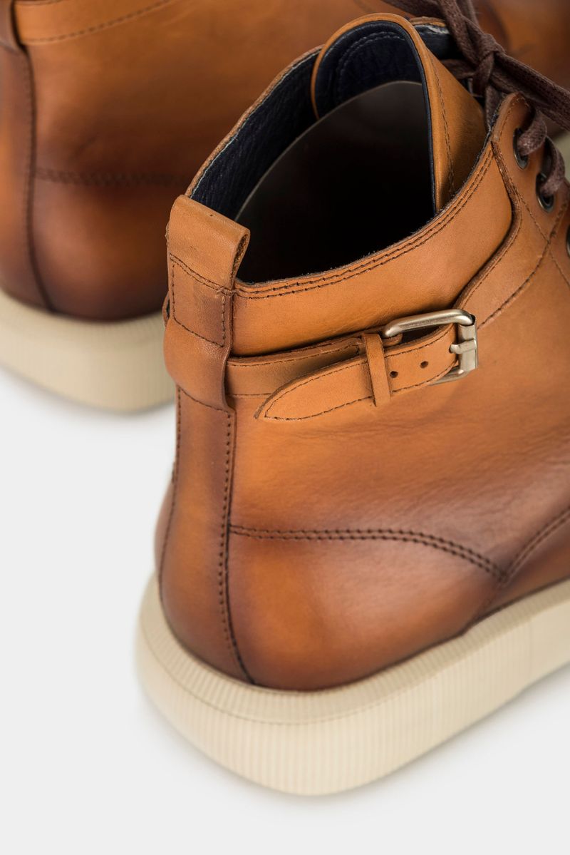 Botas-de-cuero