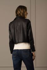 Chaqueta-de-cuero