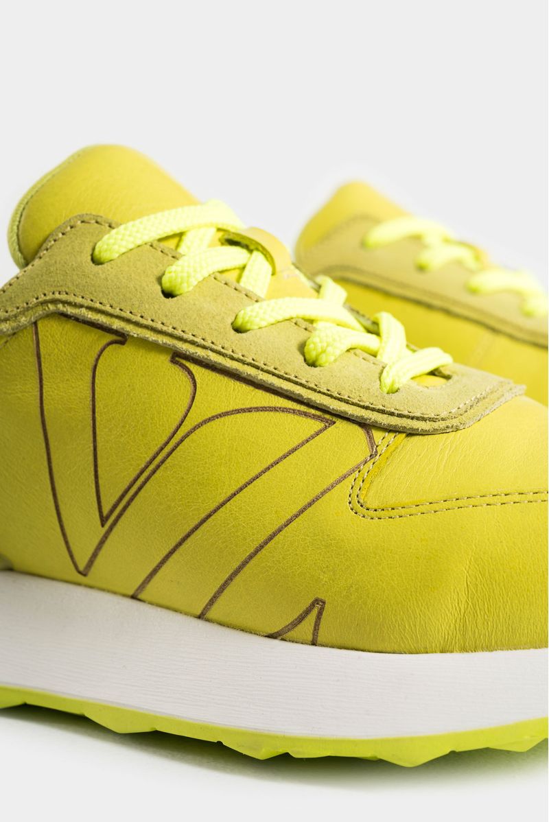 Tenis-de-cuero