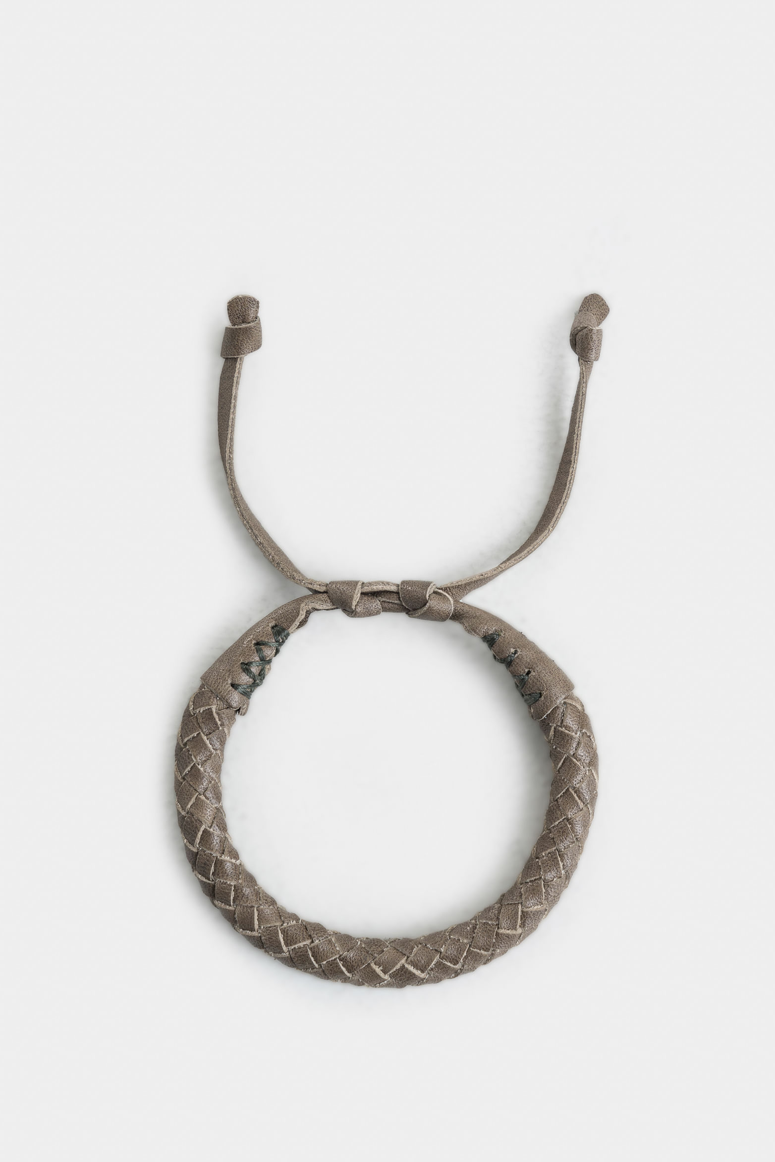 Pulsera sunlight de cuero para hombre trenzada-1738362198873