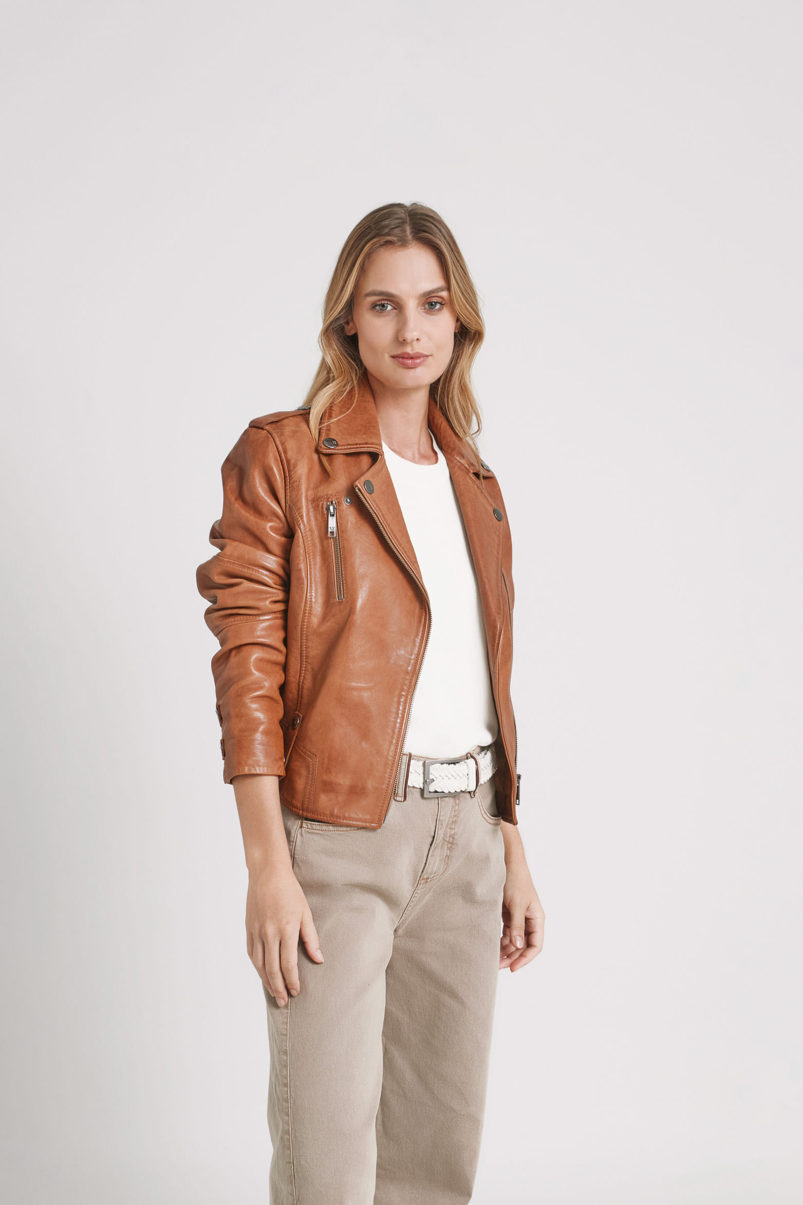 Chaqueta biker natura de cuero para mujer semi ajustada-1741914524818