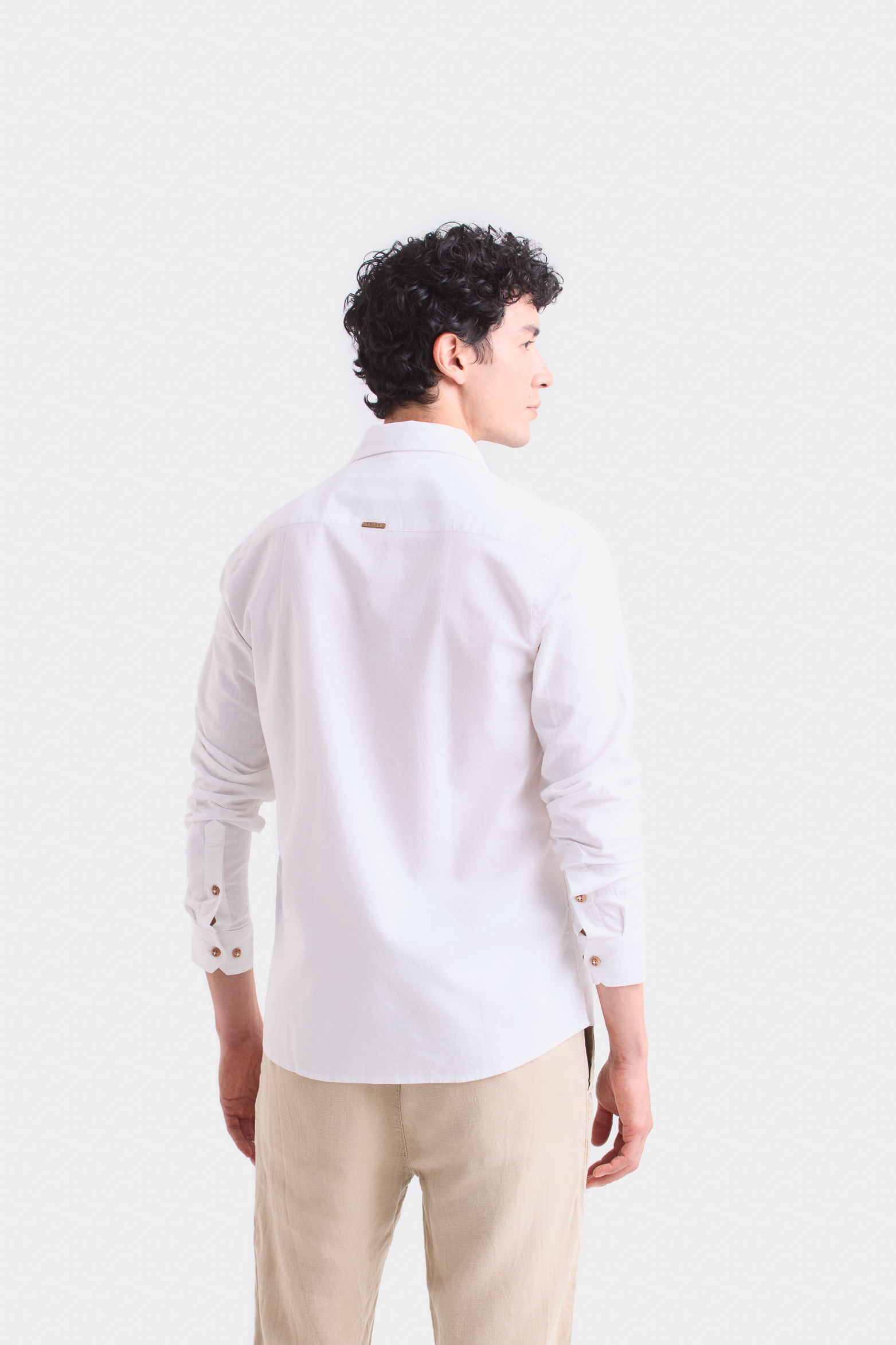 Camisa manga larga en lino para hombre semiffited-1744516237997