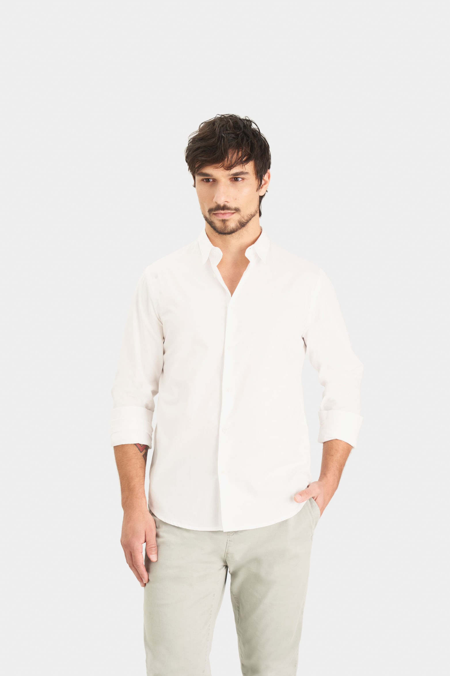 Camisa en popelina para hombre semifitted-1744518200080