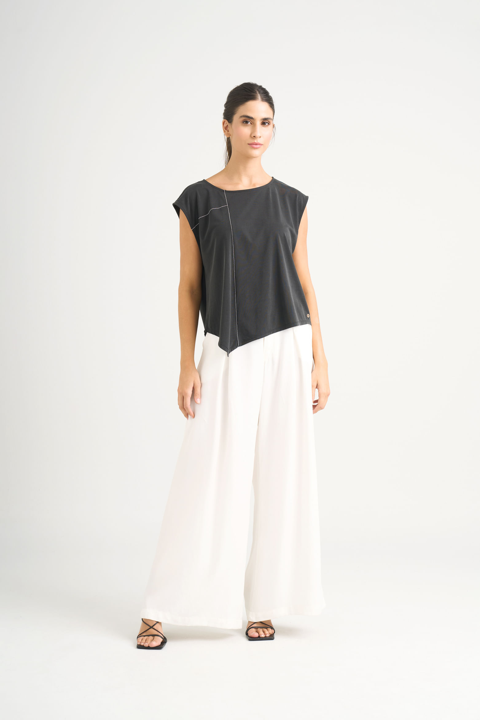 Camiseta Luz en tejido de punto para mujer detalle millaré-1747941411299