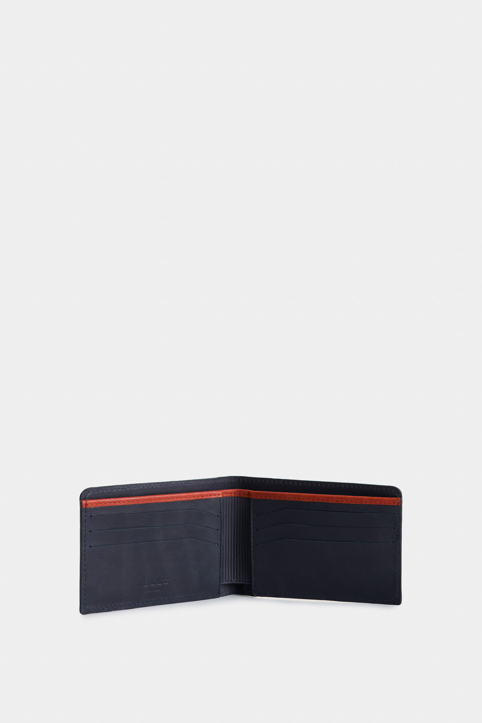 Kit Billetera y manilla Ivy de cuero para hombre detalle contraste-1748620237475