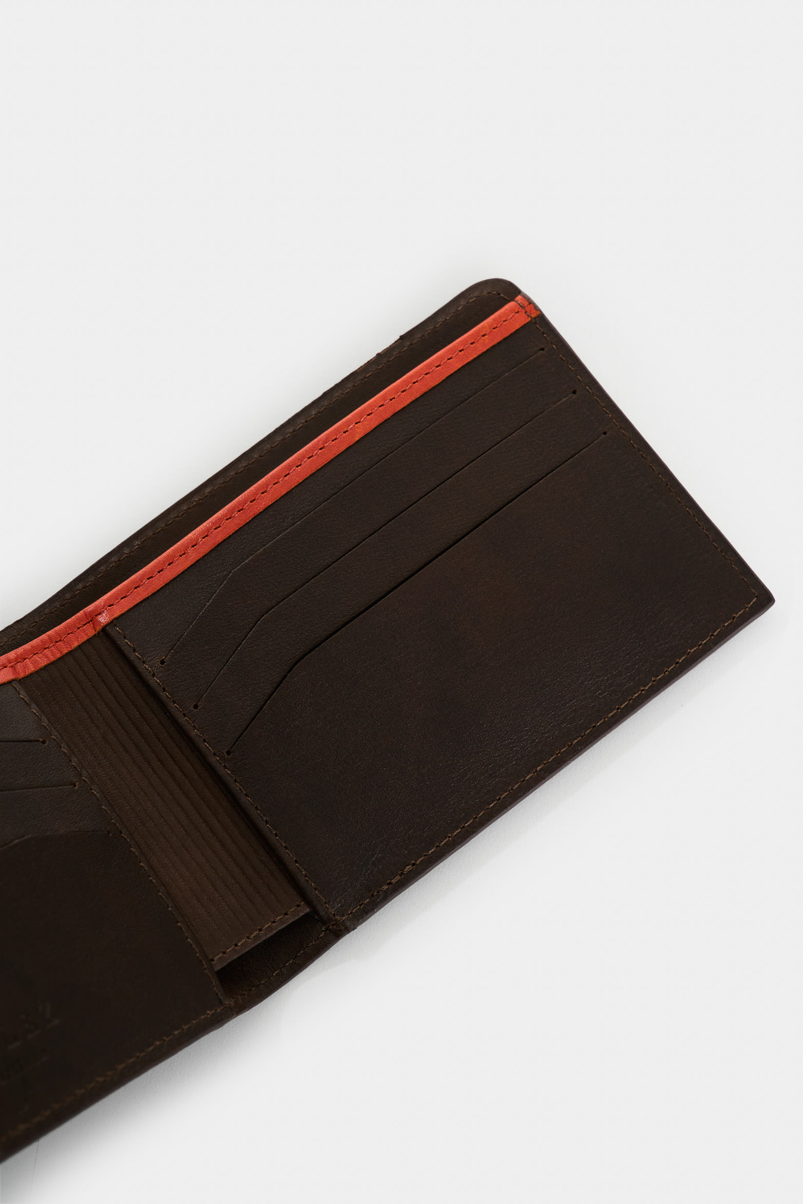Kit Billetera y manilla Ivy de cuero para hombre detalle contraste-1748661617246